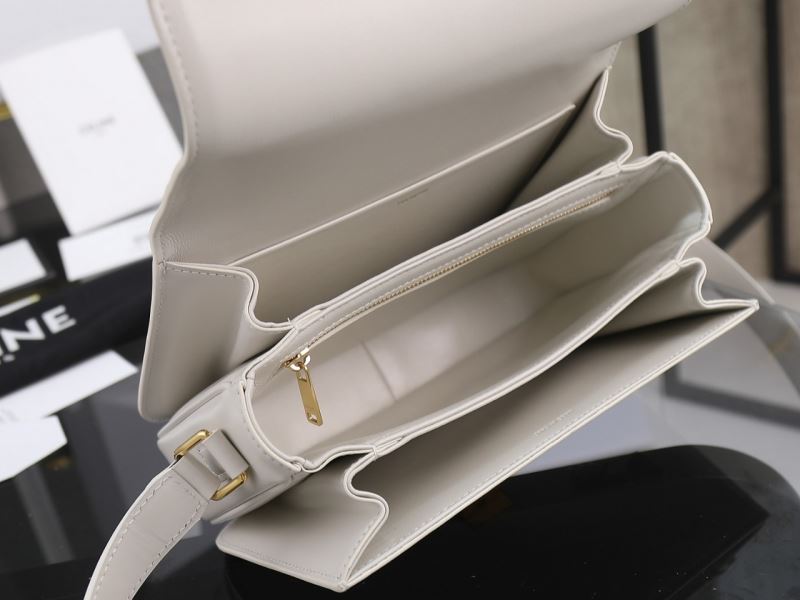 Ce1i*e triomphe bags